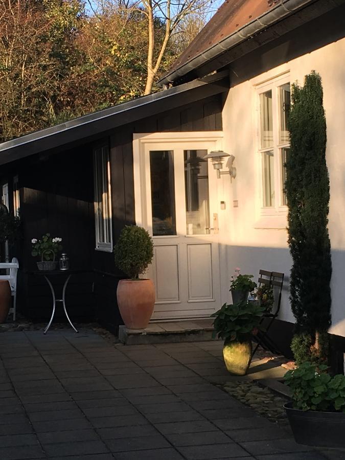 Heltoften Bed & Breakfast Нюкёбинг Морс Экстерьер фото